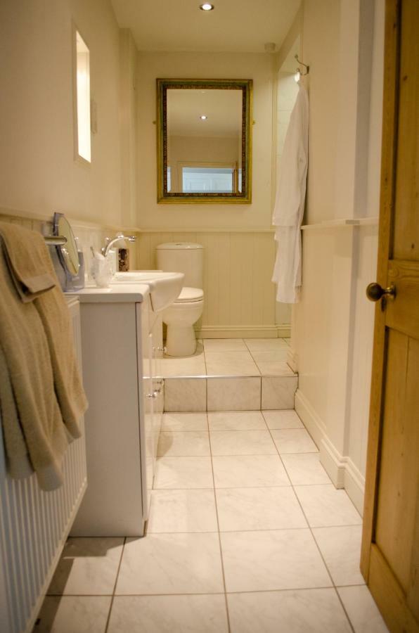 The Hollies Bed And Breakfast Uppingham Exteriör bild
